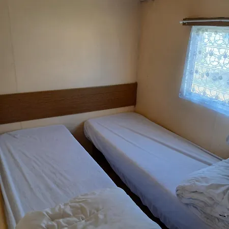 De La Cigogne * Beaugeay