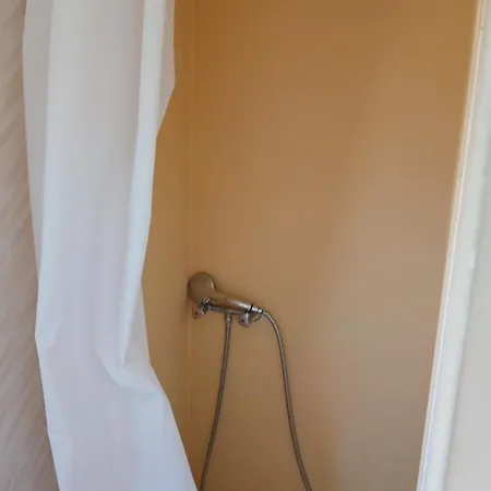 Camping De La Cigogne *