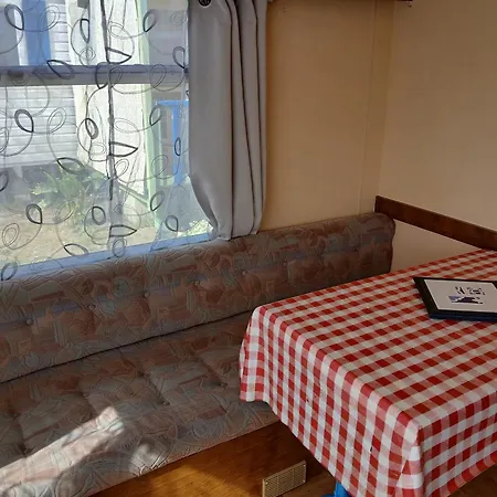 De La Cigogne Camping Beaugeay