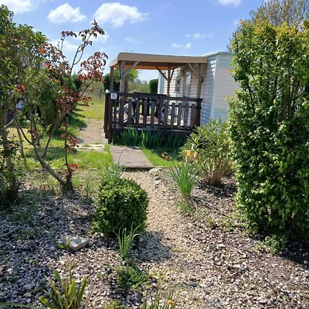 De La Cigogne Camping *