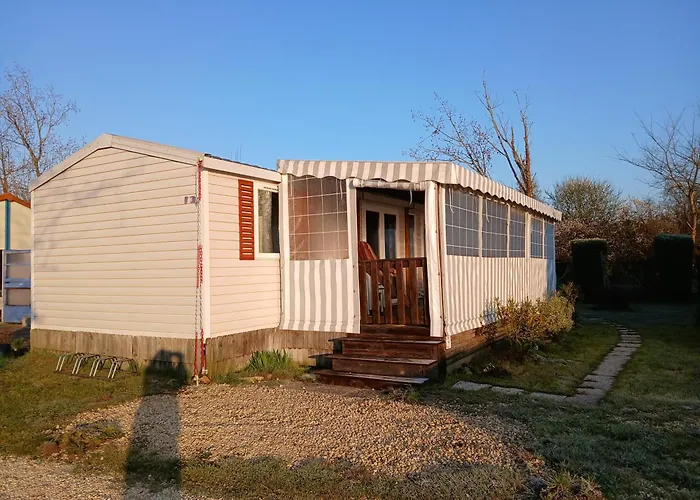 De La Cigogne * Beaugeay