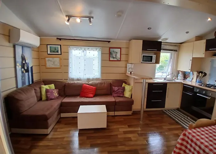 De La Cigogne Кемпинг Beaugeay