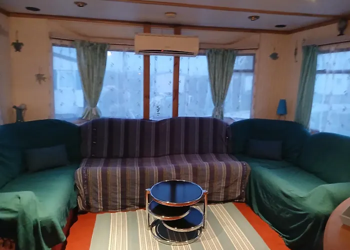 De La Cigogne * Beaugeay